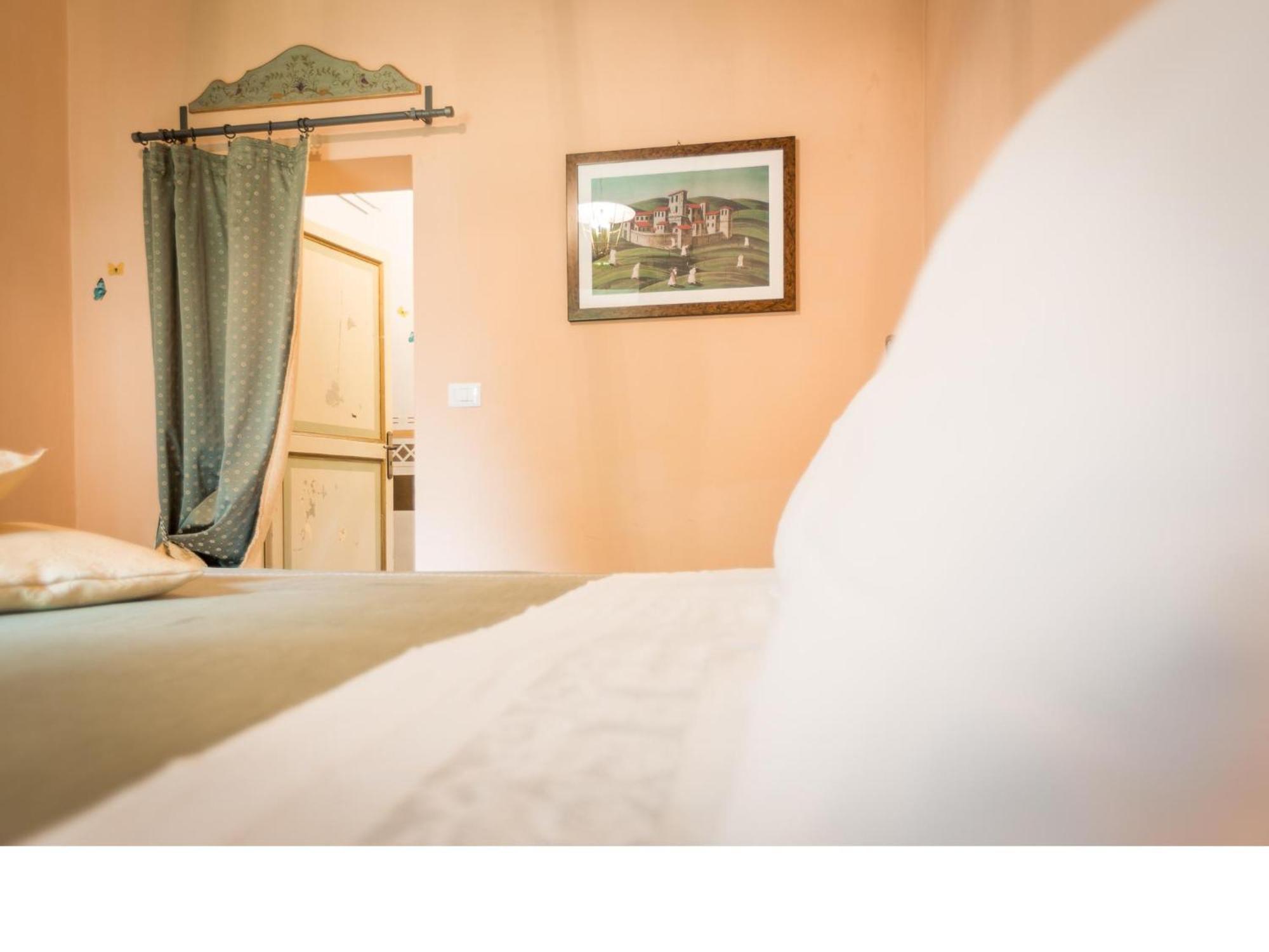 Bed and Breakfast Casa Fiorita Sant'Enea Camera foto